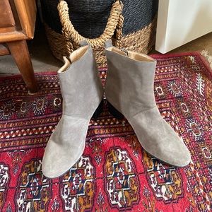Banana Republic boots